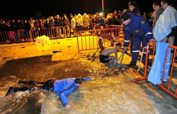 Подборка фотографий с "моржами", которые могут удивить каждого (ФОТО)