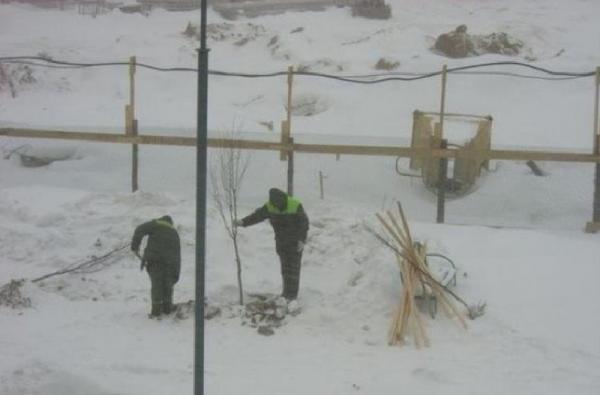 Непростые зимние будни коммунальщиков (ФОТО)