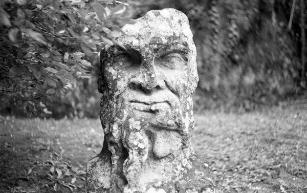 Загадочный и леденящий душу парк ужасов в Италии (ФОТО)	