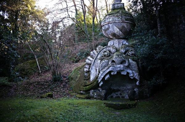 Загадочный и леденящий душу парк ужасов в Италии (ФОТО)	