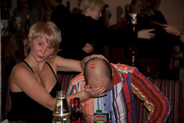 Сумасшедшие корпоративы, на которые страшно отпускать своих вторых половинок (ФОТО)