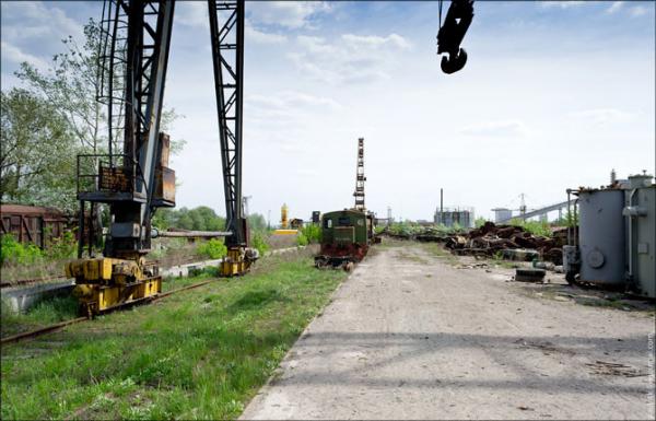 Полузаброшенный бронетанковый ремонтный завод в Харькове (ФОТО)