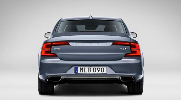Volvo испытывает трехцилиндровый мотор для нового S90 (ФОТО)