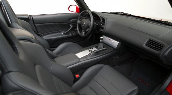 Honda готовит третье поколение родстера S2000 (ФОТО)