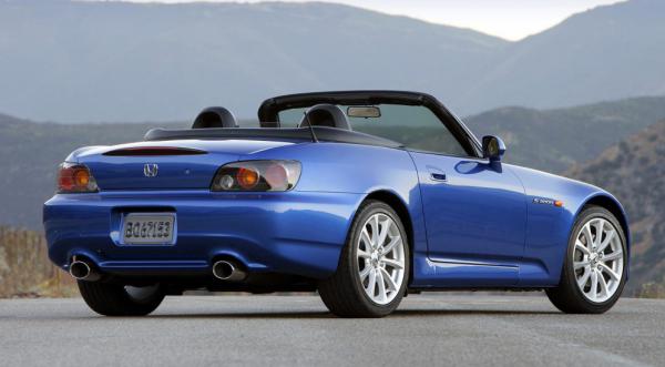 Honda готовит третье поколение родстера S2000 (ФОТО)