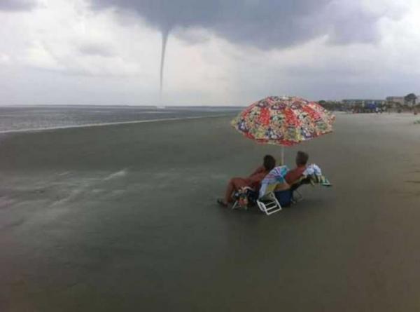 20 людей, которым наплевать на то, что происходит у них под носом (ФОТО)