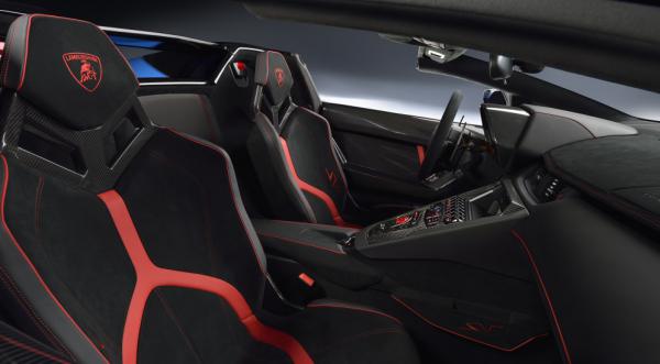 Новое поколение Lamborghini Aventador останется полноприводным (ФОТО)