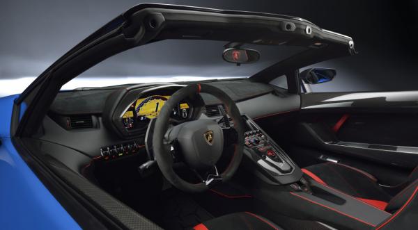 Новое поколение Lamborghini Aventador останется полноприводным (ФОТО)