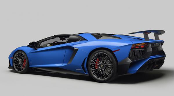 Новое поколение Lamborghini Aventador останется полноприводным (ФОТО)
