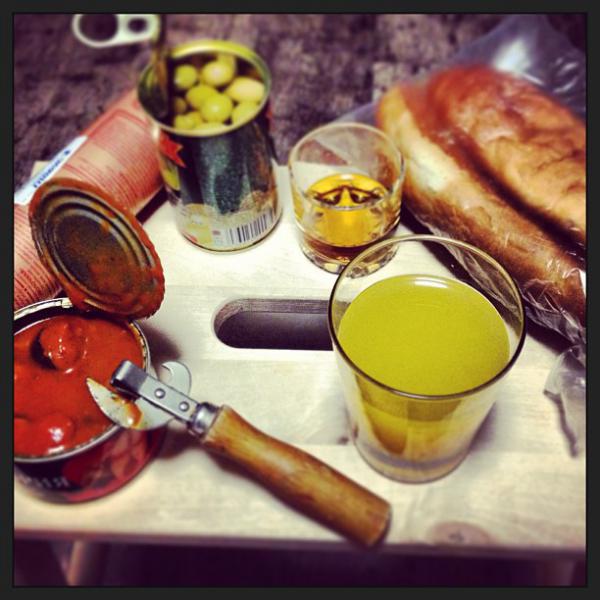 Жизнь по-холостяцки (ФОТО)