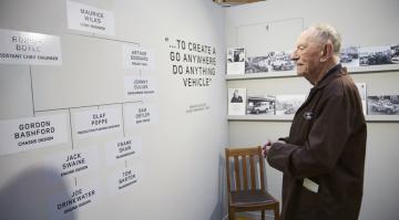 Land Rover выпустил юбилейный внедорожник Defender (ФОТО)