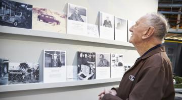 Land Rover выпустил юбилейный внедорожник Defender (ФОТО)