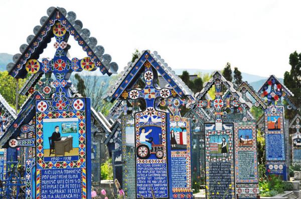 Самые необычные и красивые кладбища мира (ФОТО)