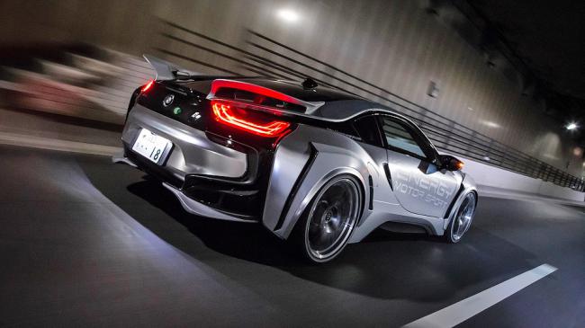 В Японии прокачали гибридный спорктар BMW i8 (ФОТО)