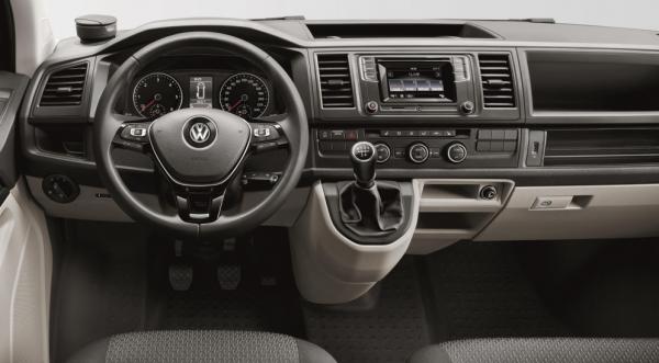 Volkswagen оснастил Caravelle мощным двигателем (ФОТО)