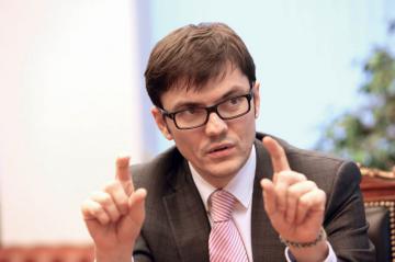 Андрей Пивоварский написал заявление об отставке