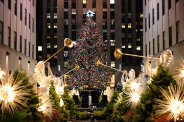 Атмосфера праздника: десять потрясающих рождественских декораций со всего мира (ФОТО)