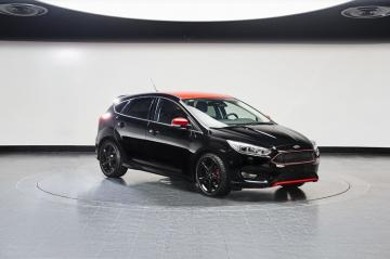 Обновленный Ford Focus. Европейский вариант качественного хетчбэка (ФОТО)