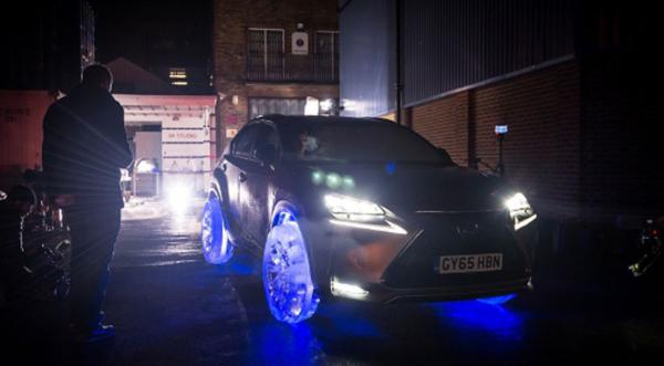 Lexus NX поставили на ледяные колёса (ФОТО)