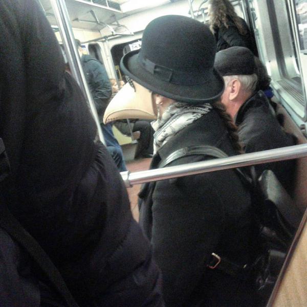 Модные люди в метро: осторожно, здесь может быть ваша фотография! (ФОТО)