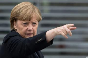 Меркель поделилась с британской разведкой данными о РФ
