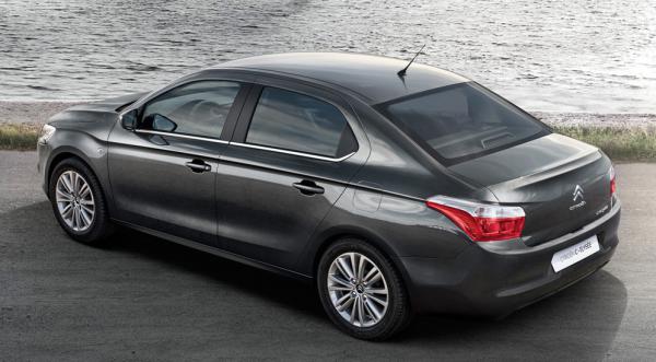 Citroen начинает продажи модернизированного седана C-Elysee (ФОТО)