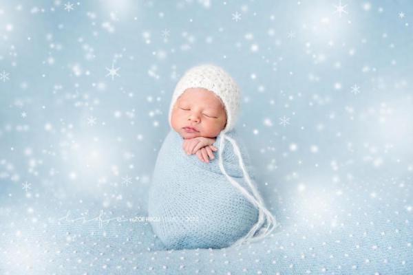 С новым счастьем! Новорожденные малыши в новогодней фотосессии (ФОТО)