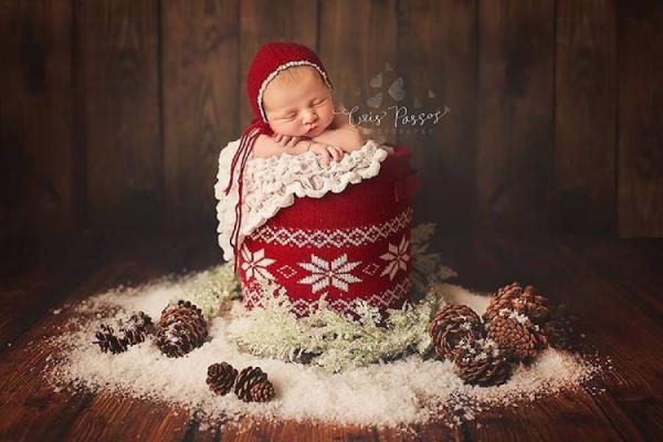 С новым счастьем! Новорожденные малыши в новогодней фотосессии (ФОТО)