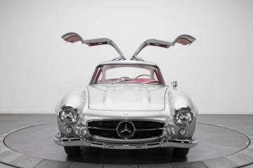 Mercedes-Benz 300 SL, или раритетный автомобиль за два миллиона долларов (ФОТО)