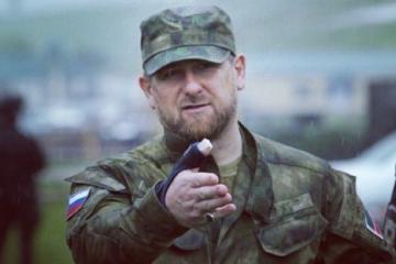 Кадыров раскритиковал Порошенко и Яценюка: «Актеры кукольного театра»