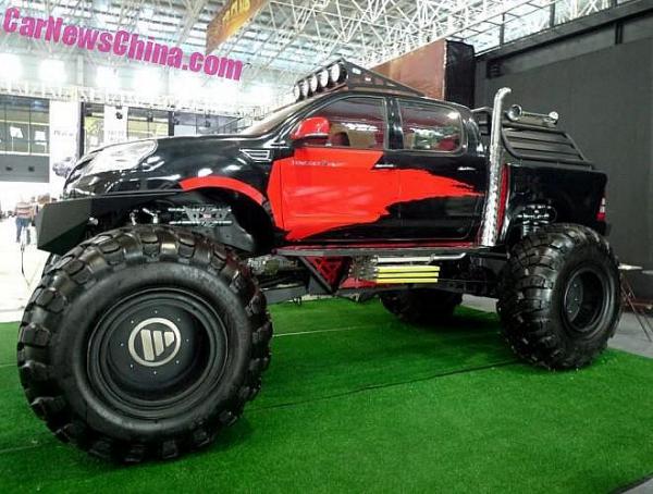 Мастера тюнинга из Китая создали экстремальный внедорожник (ФОТО)