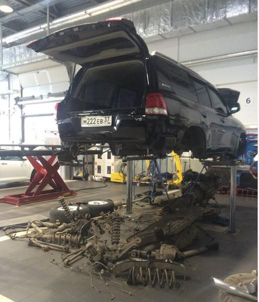 Новая подборка зимних автоприколов (ФОТО) Новая подборка зимних автоприколов (ФОТО)