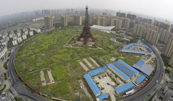 Made in China. Китайские копии мировых достопримечательностей (ФОТО)