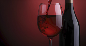 Умеренное употребление вина защитит от деменции