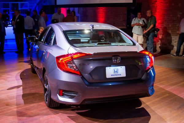 Honda Civic. Японцы показали, как создавали новый седан (ФОТО, ВИДЕО)