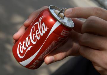 10 опасных ингредиентов Кока-Колы (ВИДЕО)