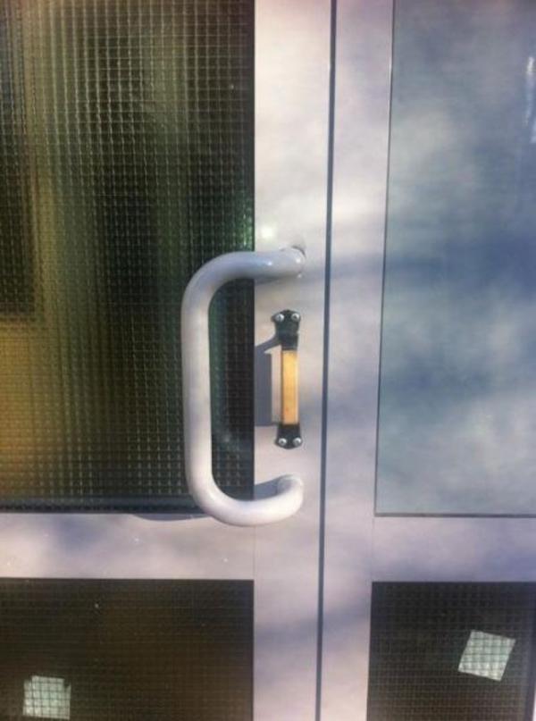 Самые бесполезные строения в мире (ФОТО)