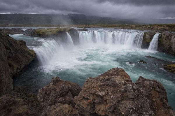 Чудеса природы: самые красивые водопады Исландии (ФОТО)