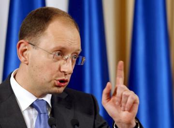 Премьер-министр Украины поручил пересчитать плату за отопление домов