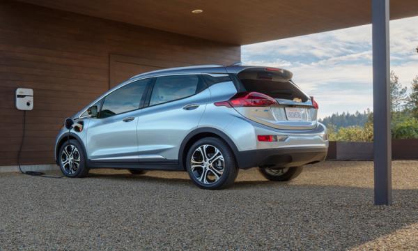 Дебют народного электрокара Chevrolet 2017 Bolt EV (ФОТО)