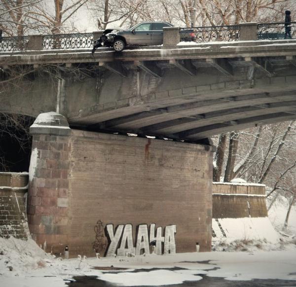 Новая подборка зимних автоприколов (ФОТО)
