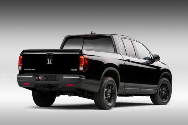 Компания Honda рассказала о характеристиках пикапа Ridgeline (ФОТО)