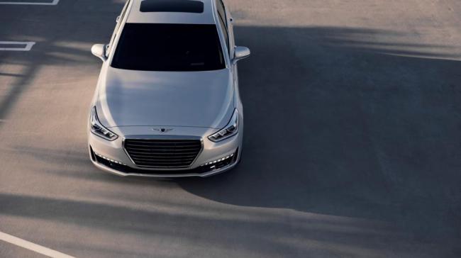 На автошоу в Детройте представлен роскошный Genesis G90 (ФОТО)