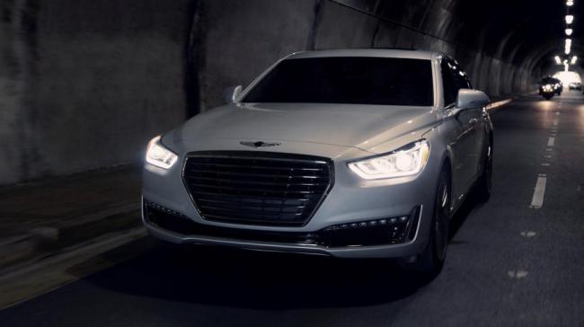 На автошоу в Детройте представлен роскошный Genesis G90 (ФОТО)
