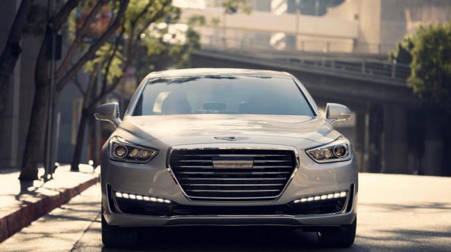 На автошоу в Детройте представлен роскошный Genesis G90 (ФОТО)