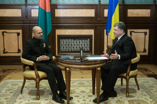 Порошенко встретился с послами Латвии, Пакистана, Ватикана и Бангладеш (ФОТО)