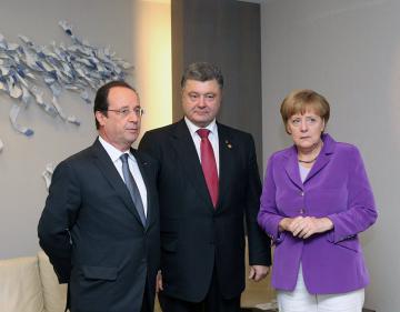 Главы Украины, Германии и Франции обсудили выполнение минских договоренностей
