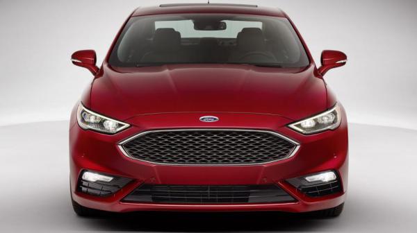 Американский автогигант Ford показал новый спортивный седан (ФОТО)