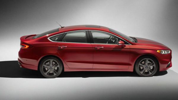 Американский автогигант Ford показал новый спортивный седан (ФОТО)