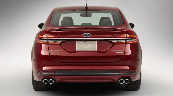 Американский автогигант Ford показал новый спортивный седан (ФОТО)